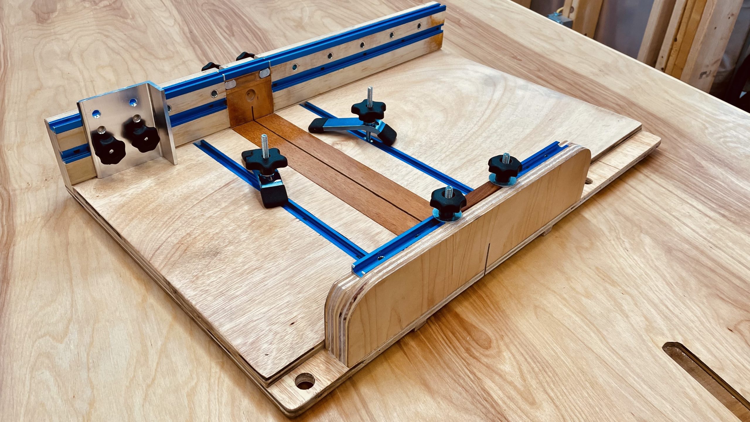 The Modular Crosscut Sled Part 4: Finishing the Sled - Spotted Dog Woodshop